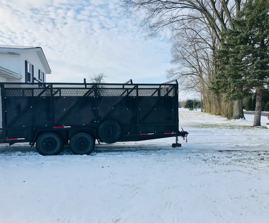 8 Yard Dumpster Rental in Northwoods, MO